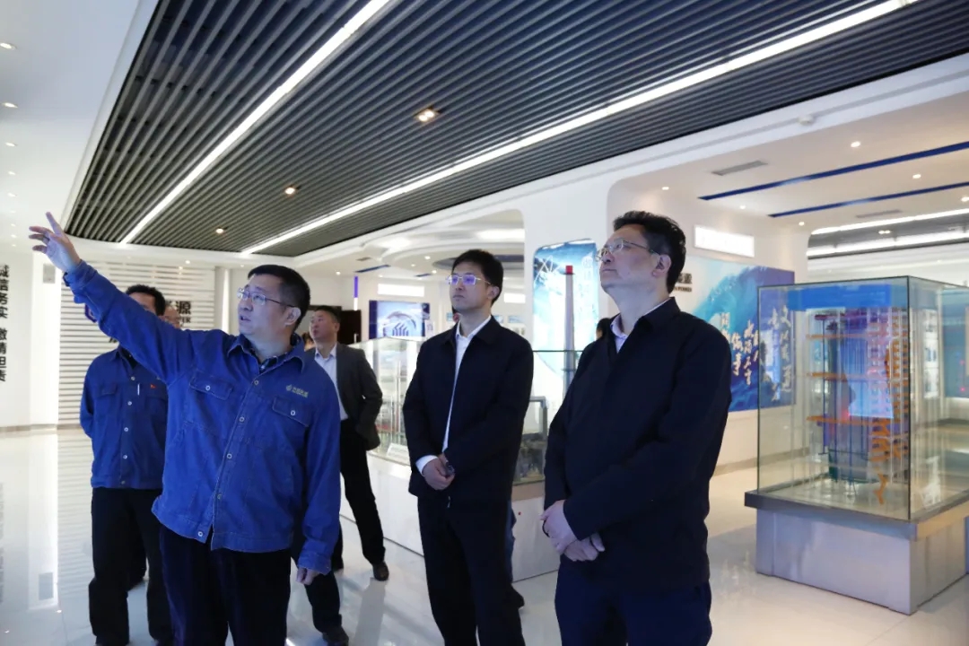 1588578915361725.jpg 640.webp.jpg